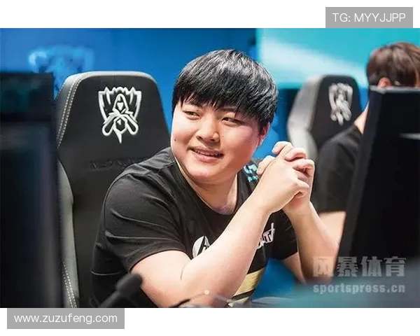 LPL第一ADC是谁？_Uzi还是JackeyLove，微笑的历史地位如何？